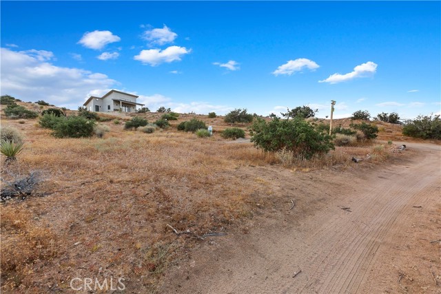 Detail Gallery Image 31 of 37 For 3208 Ox Yoke, Pioneertown,  CA 92268 - 2 Beds | 2 Baths