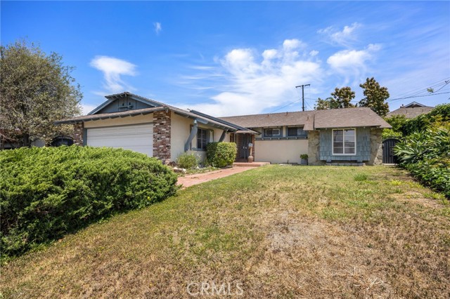 12210 Groveland Avenue, Whittier CA: https://media.crmls.org/medias/b9037aad-9b93-445c-a7d3-7779eaf89dc4.jpg