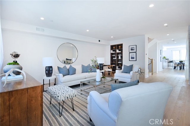 4641 Cahuenga BLVD