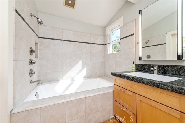 931 Heritage Drive, West Covina CA: https://media.crmls.org/medias/b90407b6-3039-4177-961a-80f7ab206a18.jpg
