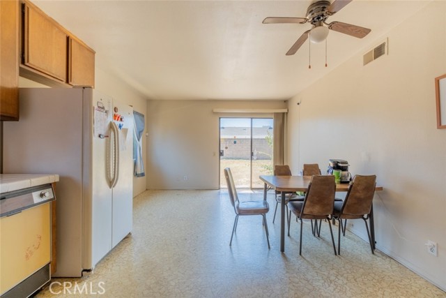 Detail Gallery Image 13 of 23 For 170 E Payson St, Azusa,  CA 91702 - 3 Beds | 2 Baths