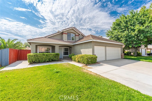 Detail Gallery Image 1 of 1 For 32380 Ontario Way, Lake Elsinore,  CA 92530 - 4 Beds | 2 Baths