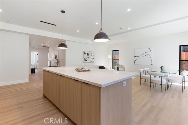 22452 Dolorosa Street, Woodland Hills CA: https://media.crmls.org/medias/b904b27f-7c22-4c6a-8c1f-0df6f0a96051.jpg