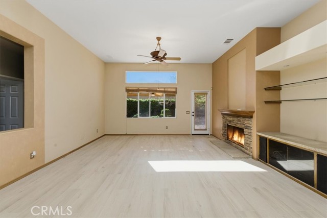 Detail Gallery Image 26 of 50 For 13747 Robinbrook Ct, Corona,  CA 92880 - 4 Beds | 2/1 Baths