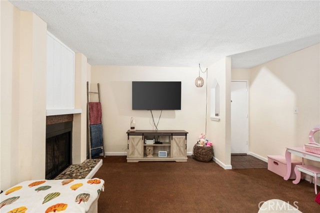 Detail Gallery Image 6 of 21 For 1550 W Ashlan #125,  Fresno,  CA 93705 - 1 Beds | 1 Baths