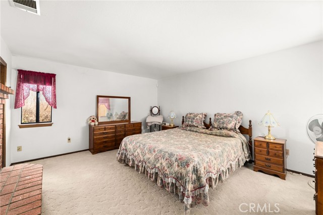 Detail Gallery Image 20 of 61 For 9925 Balsam, Hesperia,  CA 92345 - 3 Beds | 3 Baths