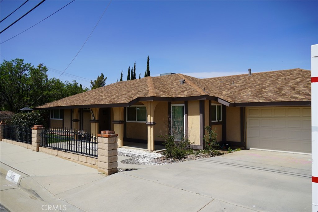 4851 W AVENUE M12