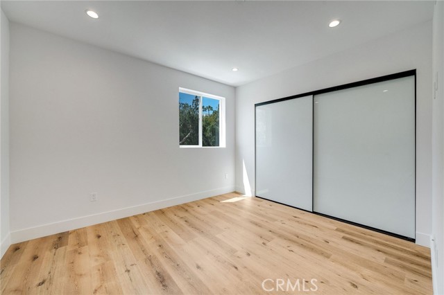 6201 La Mirada Avenue, Los Angeles CA: https://media.crmls.org/medias/b9071786-9dd0-491d-b0b6-c30e43e02805.jpg