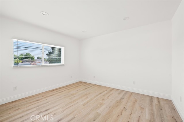 941 E 97th Street, Los Angeles CA: https://media.crmls.org/medias/b90727bf-16db-41b6-9ffa-a3840afbd2a4.jpg