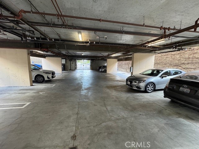 11501 Hatteras Street, North Hollywood CA: https://media.crmls.org/medias/b9079d0d-15e4-4815-9598-c3a018c7c22a.jpg