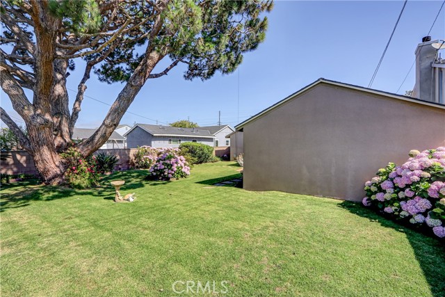 4750 W 191st Street, Torrance CA: https://media.crmls.org/medias/b907c2ab-f186-4531-9100-856be8324aed.jpg