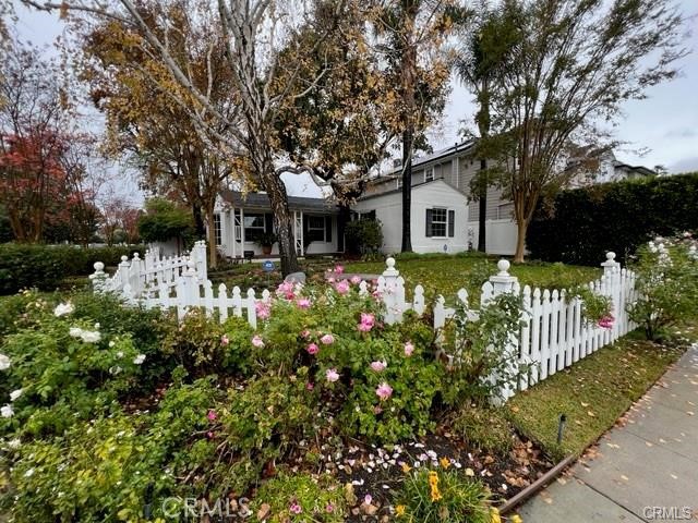 4345 Kraft Avenue, Studio City CA: https://media.crmls.org/medias/b908477b-1483-46a6-867a-62316fb5232c.jpg