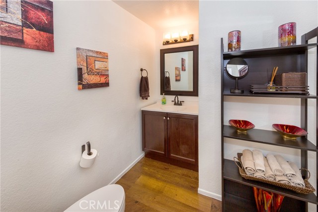 Detail Gallery Image 11 of 22 For 25146 Steinbeck a,  Stevenson Ranch,  CA 91381 - 3 Beds | 2/1 Baths