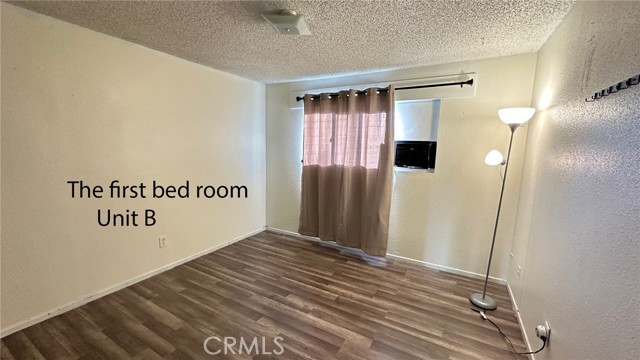 Detail Gallery Image 10 of 28 For 522 N Parkside Dr, Ontario,  CA 91764 - – Beds | – Baths