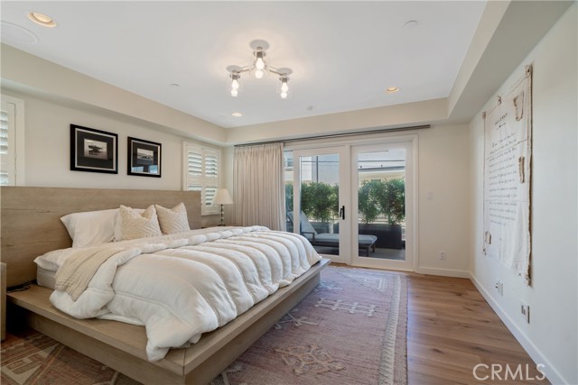 428 21st Pl, Manhattan Beach, California 90266, 3 Bedrooms Bedrooms, ,3 BathroomsBathrooms,Residential,Sold,21st Pl,SB25012241