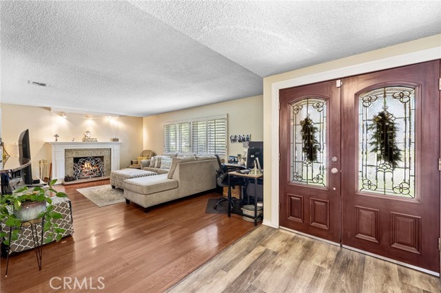 5644 Wadsworth Avenue, Highland CA: https://media.crmls.org/medias/b90a4b0e-62f0-466b-8bf5-f2ed483657c6.jpg