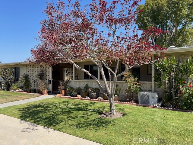 Detail Gallery Image 1 of 1 For 1660 Glenview #78-B,  Seal Beach,  CA 90740 - 2 Beds | 1 Baths