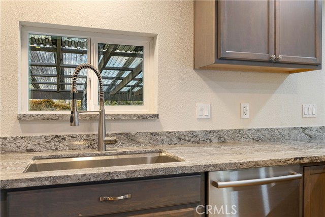 Detail Gallery Image 4 of 48 For 8340 Sulphur Creek Rd, Loch Lomond,  CA 95461 - 3 Beds | 2 Baths