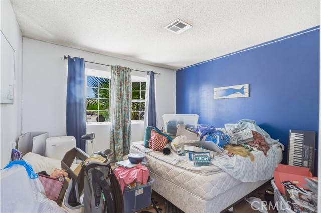 43460 Illinois, Palm Desert, CA 92211