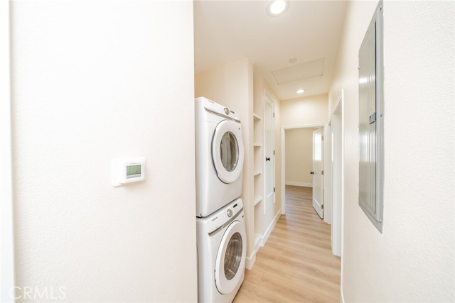 Detail Gallery Image 14 of 30 For 11186 Vernon Ave #B,  Chino,  CA 91710 - 3 Beds | 2 Baths