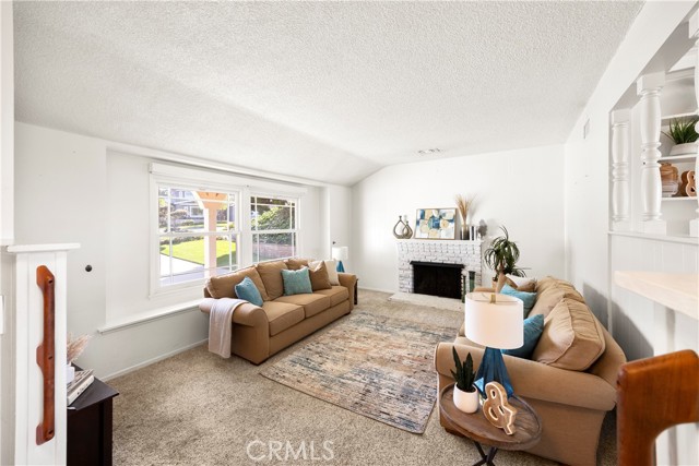 Detail Gallery Image 6 of 56 For 5427 Edgemere Dr, Torrance,  CA 90503 - 4 Beds | 3 Baths