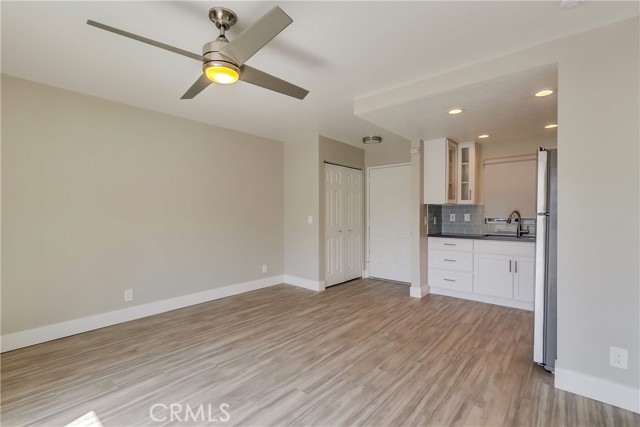 312 Broadway Street 2 Laguna Beach, California Centrally located, this cute apartment is all newly remodeled and upgraded in 2019 - found in downtown Laguna Beach. Beautiful finishes, stone counters, all new stainless steel appliances. All new tile floors throughout, designer tile in kitchen and bathroom. A patio is attached to the unit, and is private for the tenant. Parking is available in the underground parking structure under the building. A couple of blocks from the beach, close to lots of restaurants and shops, walk anywhere you need to go from this location.