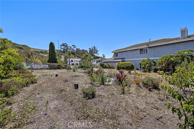 817 Calle Dulcinea, San Clemente CA: https://media.crmls.org/medias/b90d3483-5c5e-433b-a9e9-e905f958d76b.jpg