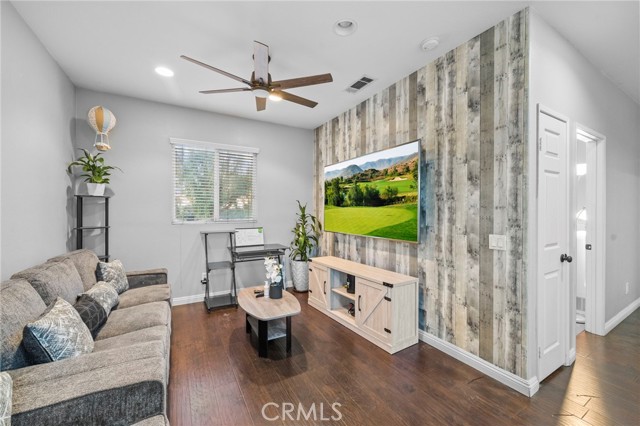 13279 Coffeetree Street, Moreno Valley CA: https://media.crmls.org/medias/b90d4906-d5db-453c-aee7-806219442f44.jpg