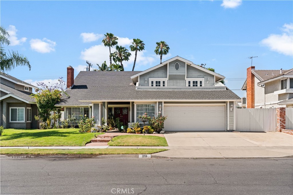 213 E Borromeo Avenue