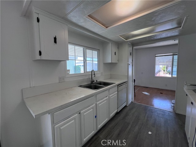 Detail Gallery Image 5 of 24 For 1441 Paso Real Ave #7,  Rowland Heights,  CA 91748 - 2 Beds | 2 Baths