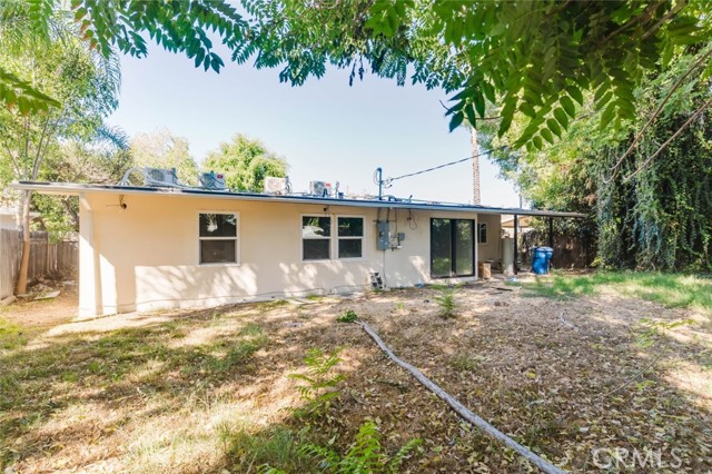 7704 Calvin Avenue photo 19