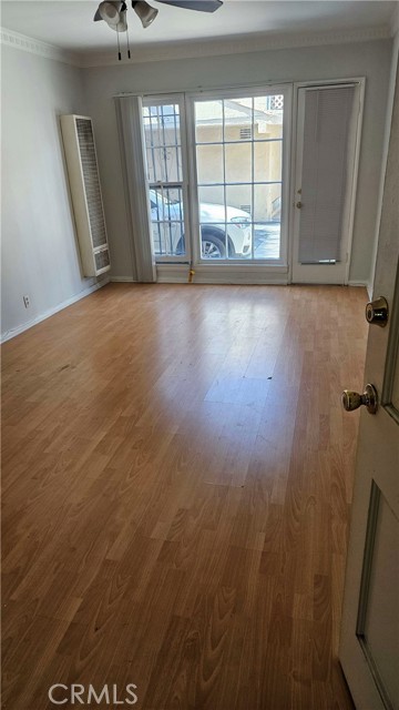 Detail Gallery Image 2 of 8 For 209 S Reeves, Beverly Hills,  CA 90212 - 0 Beds | 1 Baths