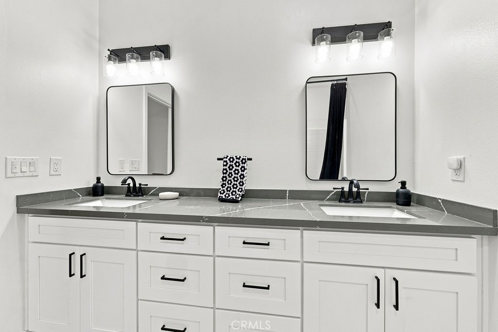 MLS #OC26183267 image #14