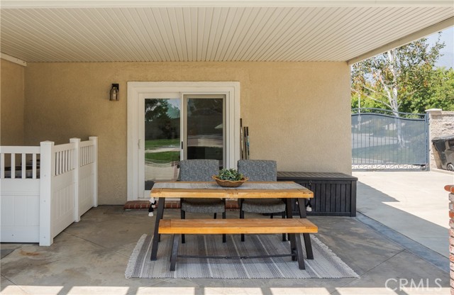5205 Gallo Court, Rancho Cucamonga CA: https://media.crmls.org/medias/b90ea259-af4b-469f-b7e4-ba4fbdd11e66.jpg