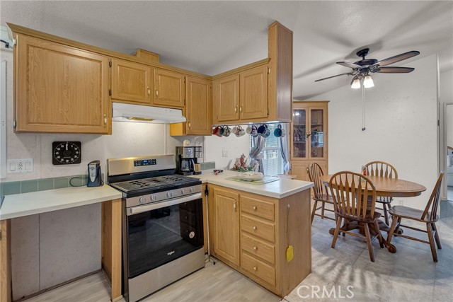 Detail Gallery Image 7 of 19 For 5800 Hamner Ave #148,  Corona,  CA 91752 - 3 Beds | 2 Baths