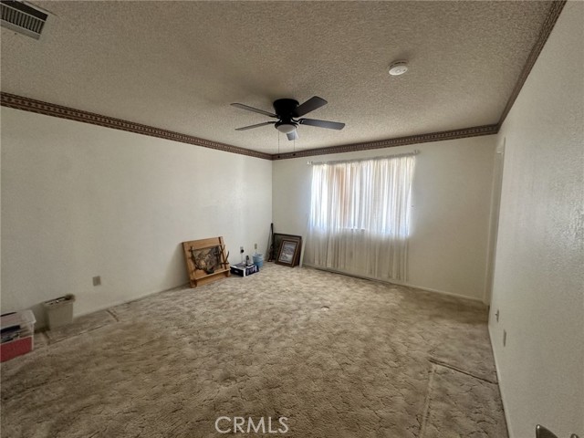 Detail Gallery Image 11 of 15 For 9239 Joshua, Apple Valley,  CA 92308 - 3 Beds | 2 Baths