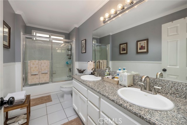 6307 E Rocking Horse Way, Orange CA: https://media.crmls.org/medias/b90f23fe-ec40-40b7-8370-d9c9d159ea22.jpg