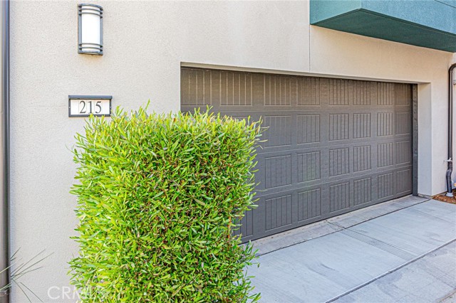 Detail Gallery Image 26 of 43 For 215 Merit, Irvine,  CA 92618 - 2 Beds | 2/1 Baths