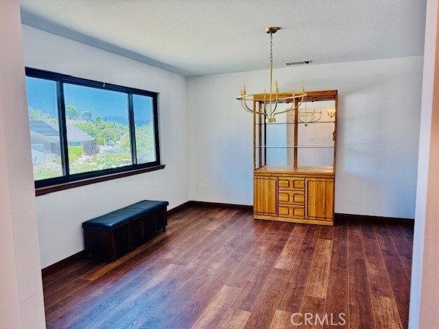 Detail Gallery Image 6 of 37 For 29721 Sloop Dr, Canyon Lake,  CA 92587 - 3 Beds | 2 Baths