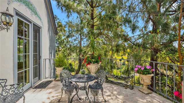 Detail Gallery Image 14 of 75 For 10302 Broadview Place, North Tustin,  CA 92705 - 5 Beds | 4/1 Baths