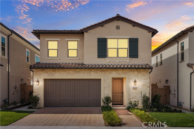 Detail Gallery Image 2 of 75 For 102 Glydon, Irvine,  CA 92618 - 3 Beds | 2/1 Baths