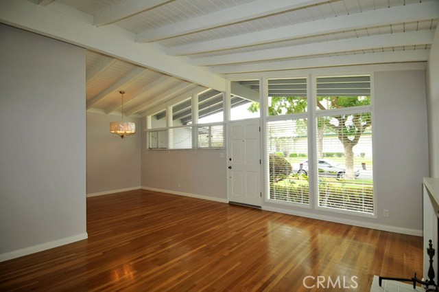 Image 2 for 2400 Fanwood Ave, Long Beach, CA 90815