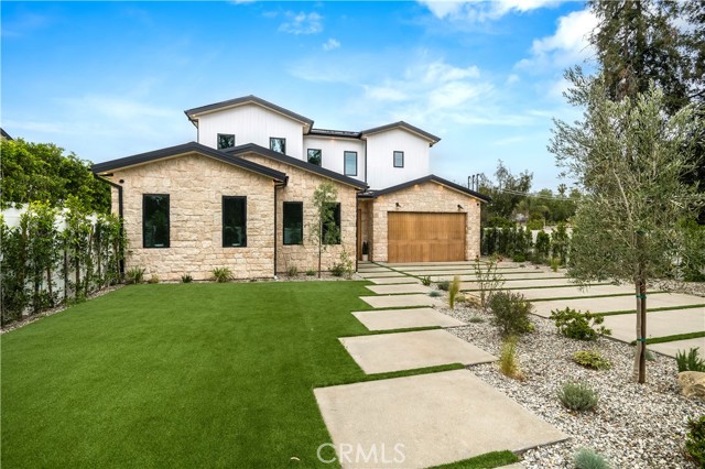Detail Gallery Image 4 of 54 For 5929 Melvin Ave, Tarzana,  CA 91356 - 5 Beds | 6 Baths