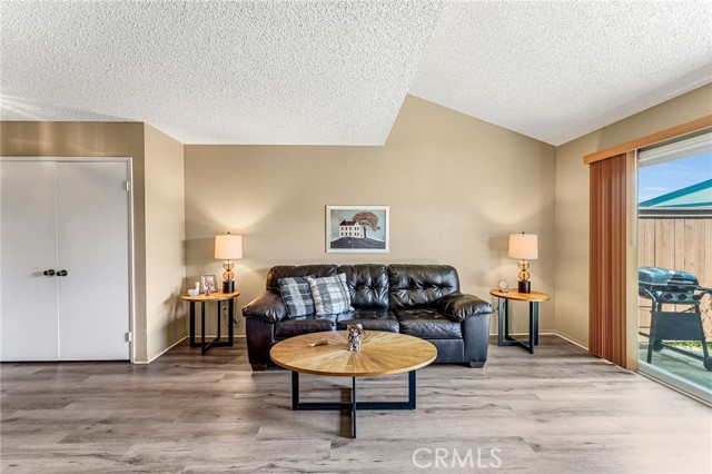 Detail Gallery Image 23 of 42 For 1771 Dumitru Way #C,  Corona,  CA 92881 - 2 Beds | 2/1 Baths