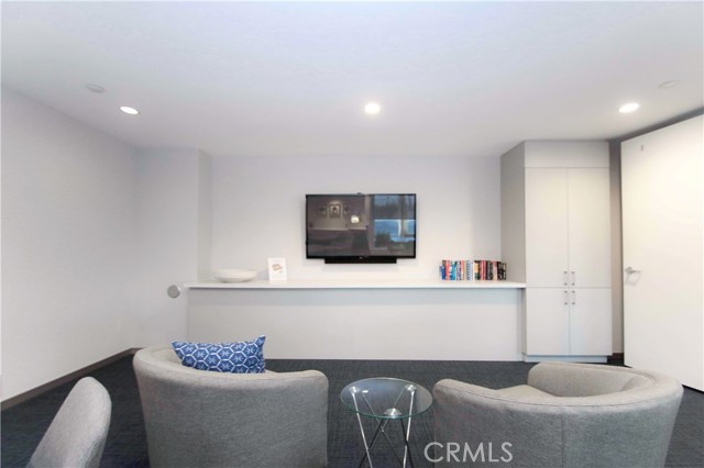 Detail Gallery Image 46 of 57 For 525 E Seaside Way #305,  Long Beach,  CA 90802 - 2 Beds | 1/1 Baths