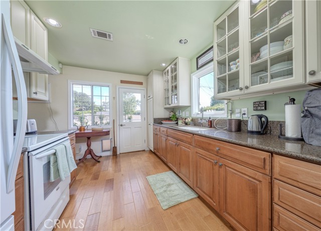 Detail Gallery Image 6 of 38 For 13312 Havenwood Dr, Garden Grove,  CA 92843 - 3 Beds | 1/1 Baths