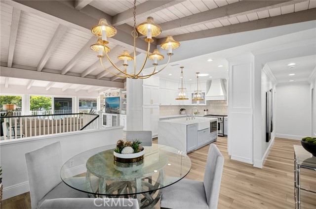 362 Vista Madera, Newport Beach CA: https://media.crmls.org/medias/b9149aca-7b24-425f-b77a-f34093359e87.jpg