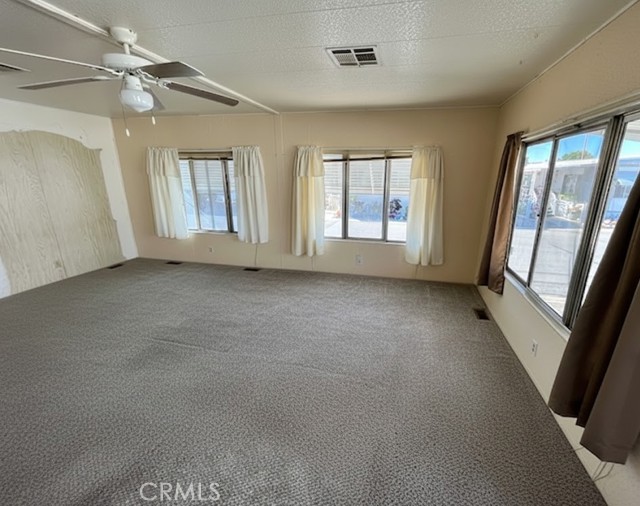 Detail Gallery Image 6 of 27 For 1895 W Devonshire Ave Space 42 #42,  Hemet,  CA 92545 - 2 Beds | 2 Baths
