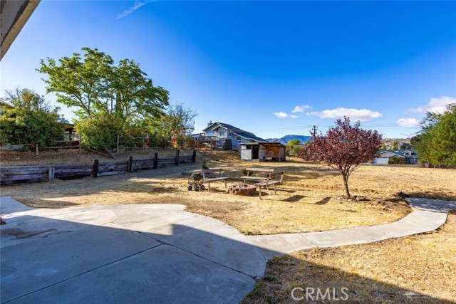 Detail Gallery Image 17 of 18 For 22271 Briarwood St, Tehachapi,  CA 93561 - 3 Beds | 2 Baths