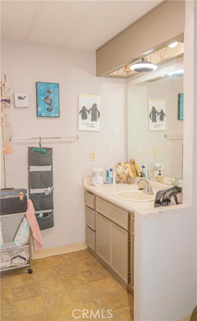 35032 George Smith Road, Squaw Valley CA: https://media.crmls.org/medias/b916b3d0-c421-4f01-9f9e-dc4bb73fad0e.jpg